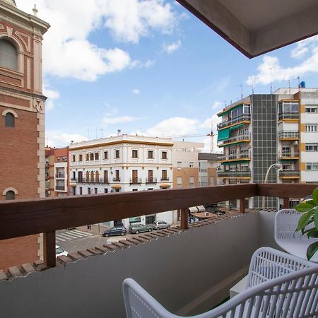 Luminoso y acoger loft, excelente ubicación Sevilha Exterior foto